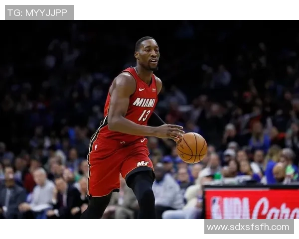 阿德巴约砍下34分12篮板莫布利贡献16分13篮板热火战胜对手107分展现强大实力